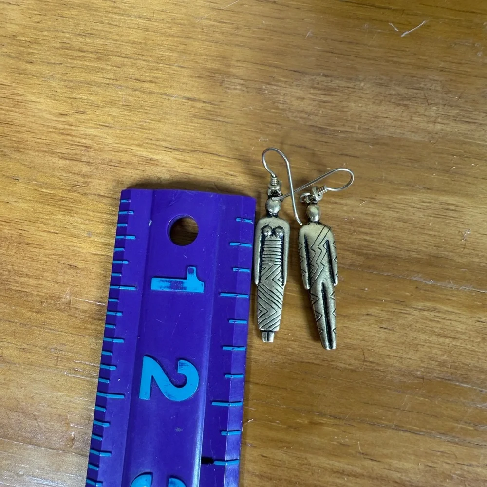N/A elegant gold